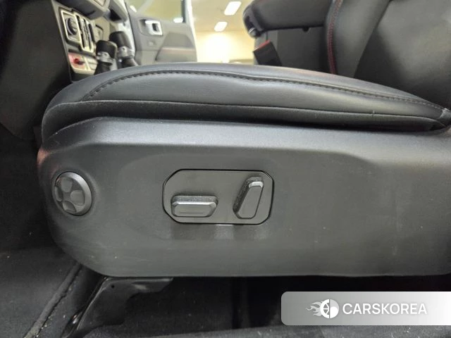 Jeep Wrangler (JL) 2024 Белый из Кореи, фото 2