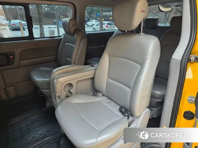 Hyundai The New Grand Starex 2020 Желтый из Кореи, фото 2