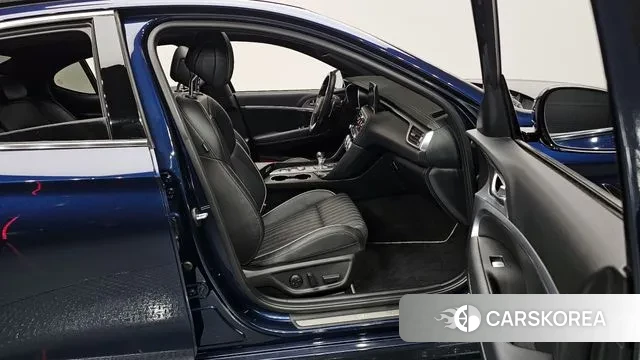 Genesis G70 2018 Синий из Кореи, фото 2