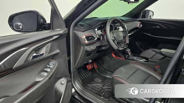 Chevrolet (GM Daewoo) Trailblazer 2022 Черный из Кореи, фото 2