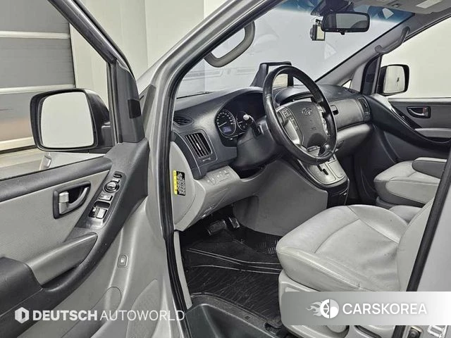 Hyundai The New Grand Starex 2021 Серебристо-серый из Кореи, фото 2