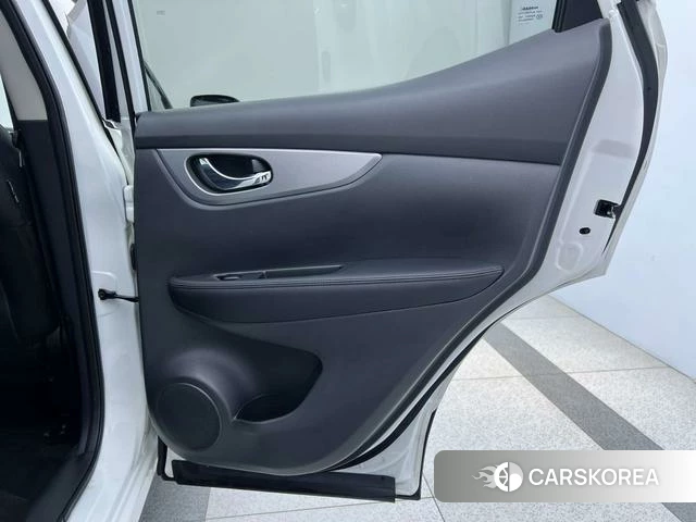 Nissan Qashqai 2021 Белый из Китая, фото 2