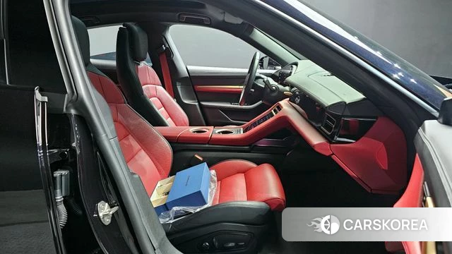 Porsche Taycan 2024 Черный из Кореи, фото 2