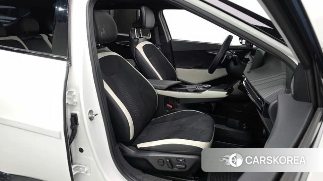Kia EV6 2022 Белый из Кореи, фото 2