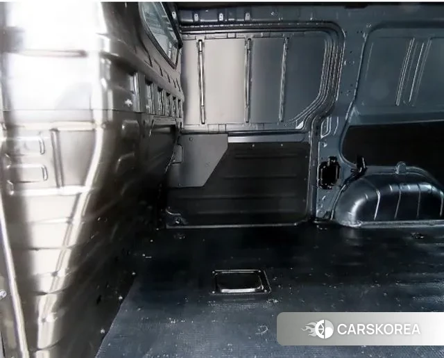 Hyundai Staria 2024 Синий из Кореи, фото 2