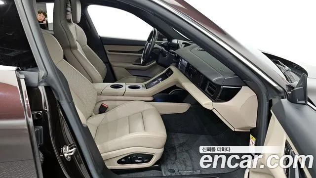 Porsche Taycan id 2906689 из Кореи 2