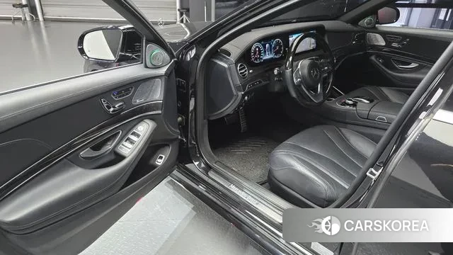 Mercedes-Benz S-Class W222 2018 Черный из Кореи, фото 2