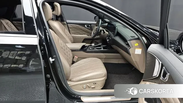 Kia K8 Hybrid 2023 Черный из Кореи, фото 2