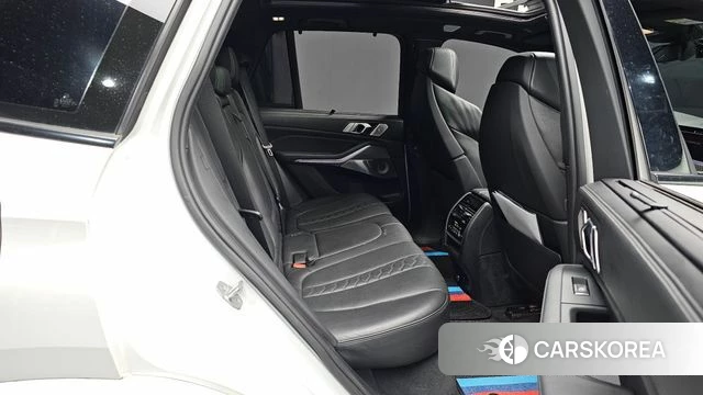 BMW X5M (G05) 2020 Белый из Кореи, фото 2