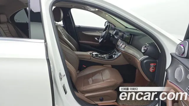 Mercedes-Benz E-Class W213 id 2712443 из Кореи 2