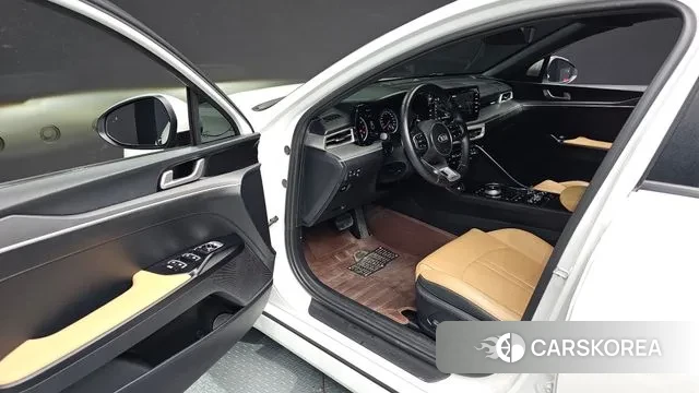 Kia K5 3rd generation 2021 Белый из Кореи, фото 2