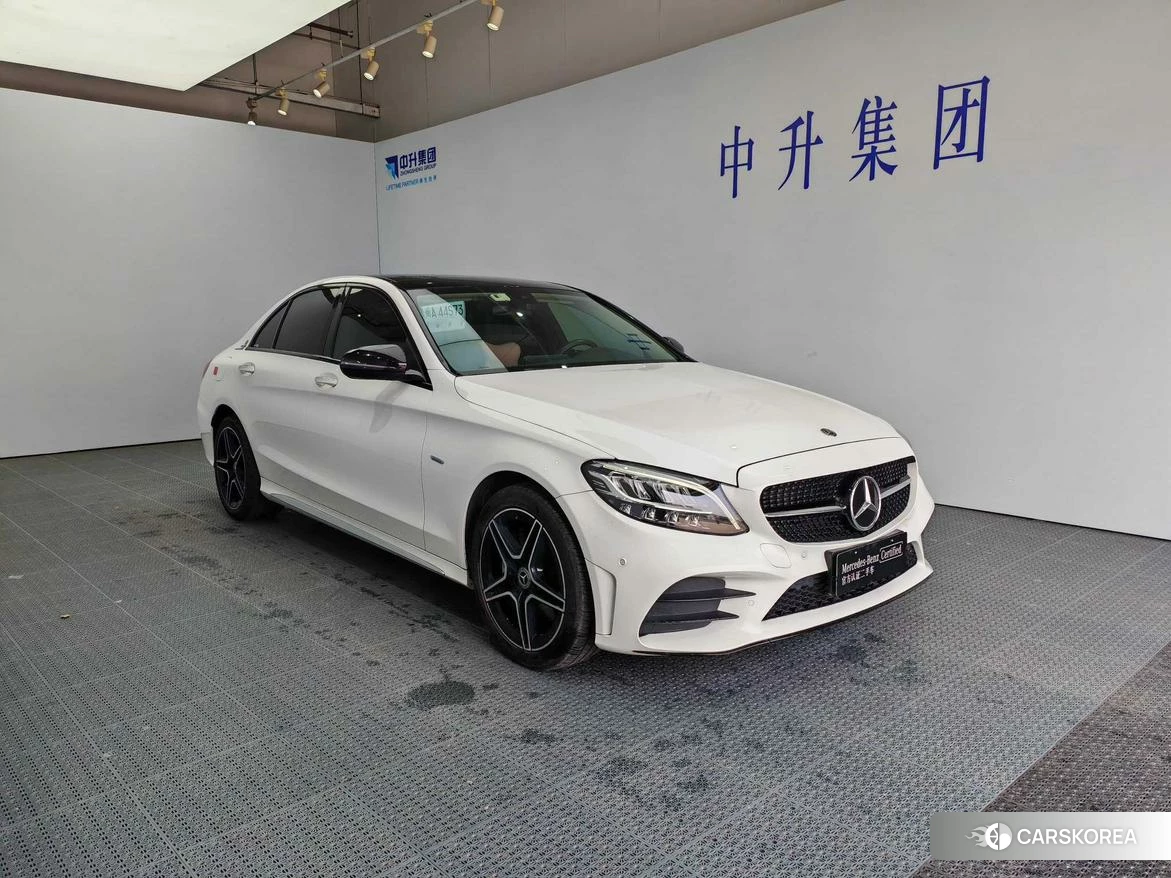 Mercedes-Benz Class C 2020 Белый из Китая, фото 2
