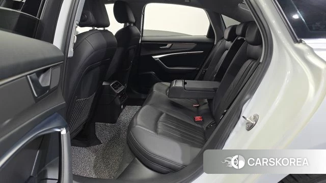 Audi A6 (C8) 2020 Белый из Кореи, фото 2