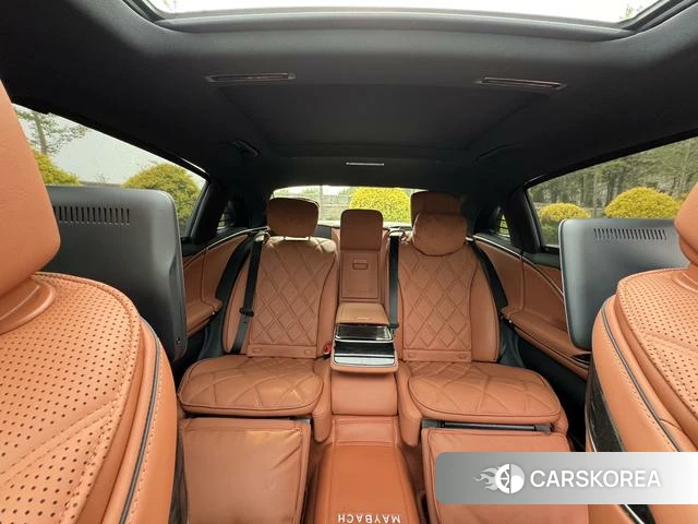 Mercedes-Benz Maybach S-class 2025 Черный из Китая, фото 2