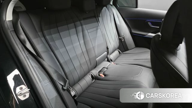 Mercedes-Benz E-Class W214 2025 Черный из Кореи, фото 2