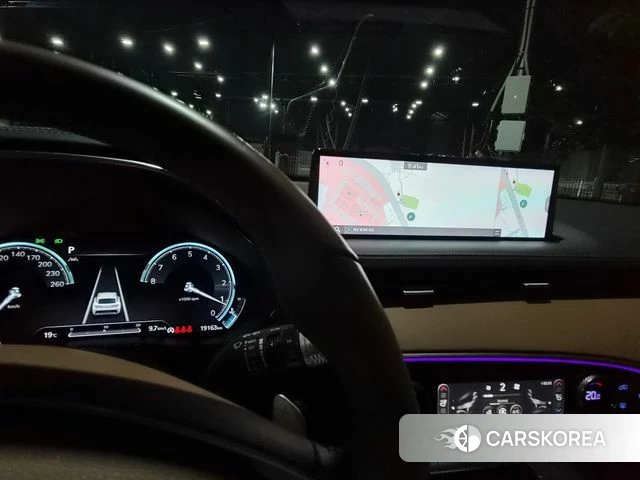 Genesis GV70 2022 Белый из Кореи, фото 2