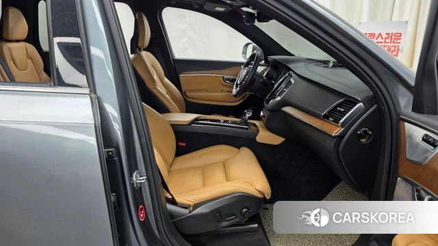 Volvo XC90 second Generation 2018 Серый из Кореи, фото 2