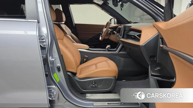 Ssangyong Torres 2022 Серебристо-серый из Кореи, фото 2