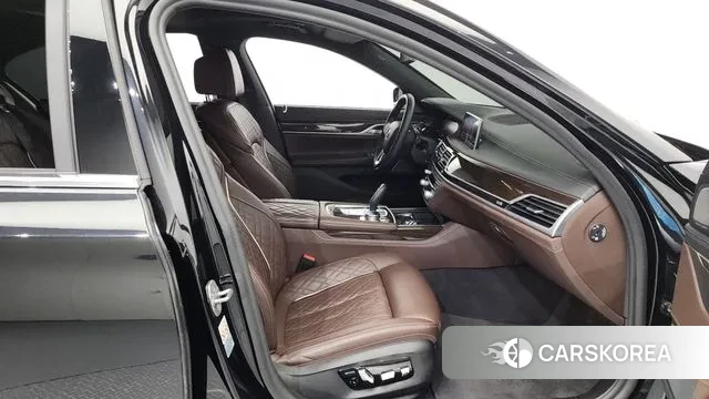 BMW 7 Series (G11) id 2975779 из Кореи 2