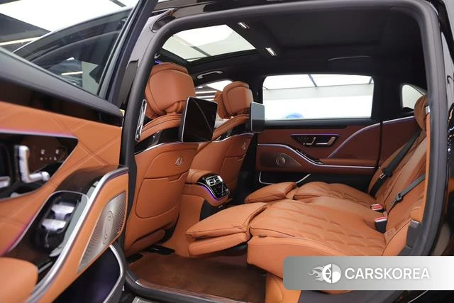 Mercedes-Benz Maybach S-class 2025 Черный из Китая, фото 2