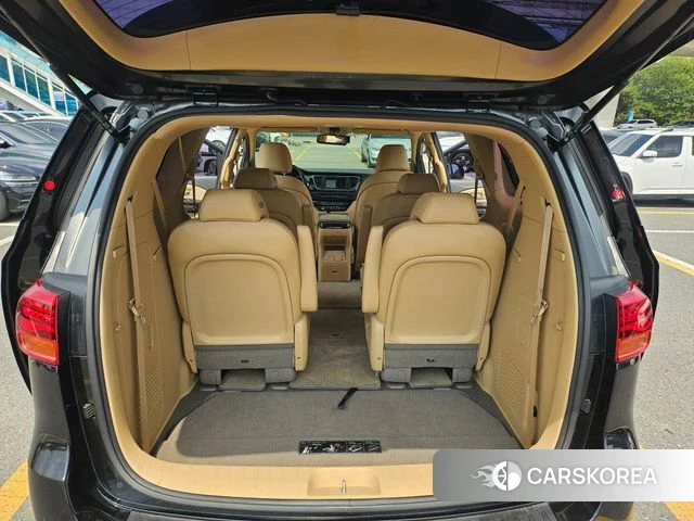 Kia The New Carnival 2018 Черный из Кореи, фото 2