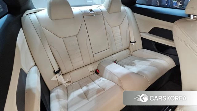 BMW 4 Series (G22) 2021 Черный из Кореи, фото 2