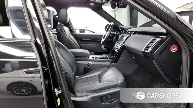 Land Rover Discovery 5 2019 Серый из Кореи, фото 2