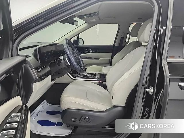 Kia Carnival 4th generation 2023 Черный из Кореи, фото 2