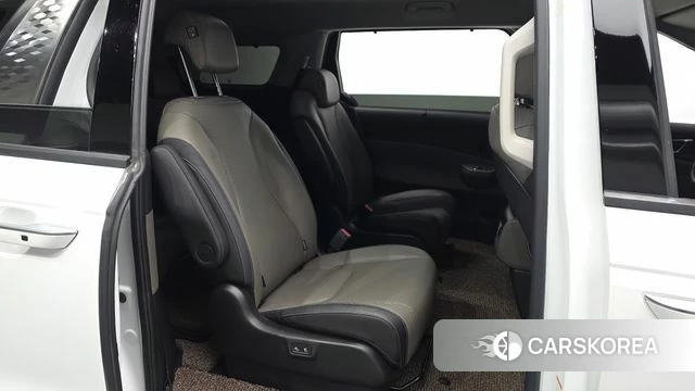 Kia The New Carnival 4th Generation 2024 Белый из Кореи, фото 2