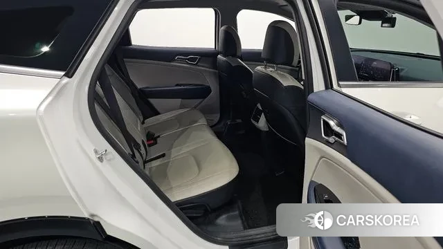 Kia Sportage 5th Generation 2022 Белый из Кореи, фото 2