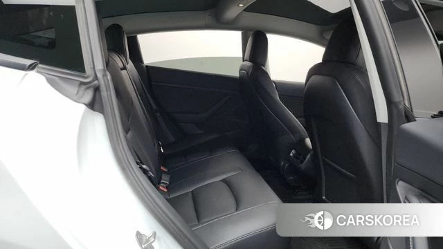 Tesla Model 3 2022 Белый из Кореи, фото 2