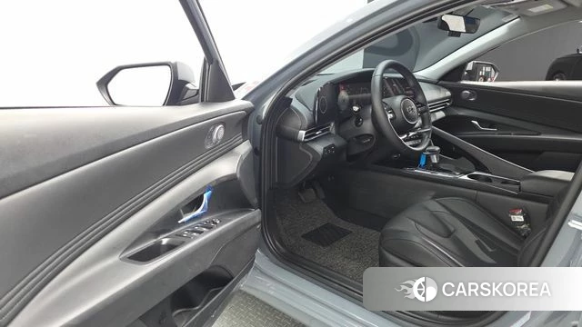 Hyundai Avante Hybrid (CN7) 2022 Цвет галактики из Кореи, фото 2