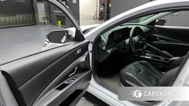 Hyundai The New Avante Hybrid (CN7) 2023 Белый из Кореи, фото 2