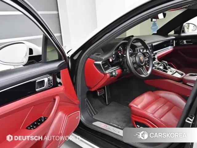 Porsche Panamera (971) 2018 Черный из Кореи, фото 2