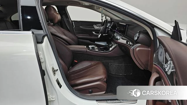 Mercedes-Benz CLS-Class C257 2018 Белый из Кореи, фото 2