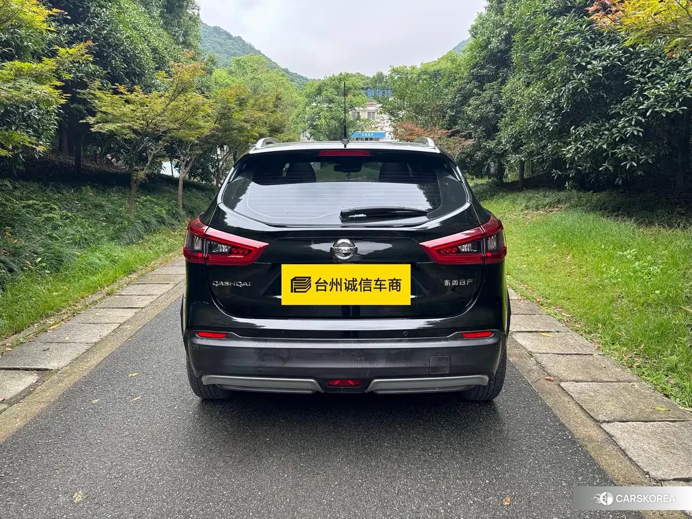 Nissan Qashqai 2022 Черный из Китая, фото 2