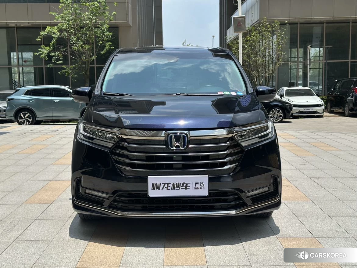 Honda Odyssey 2021 Синий из Китая, фото 2
