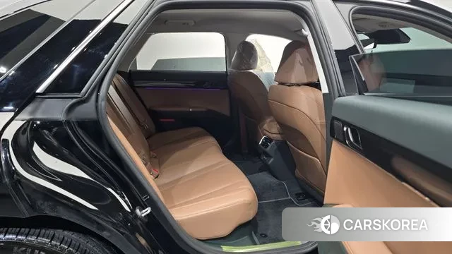 Hyundai Grandeur Hybrid (GN7) 2023 Черный из Кореи, фото 2