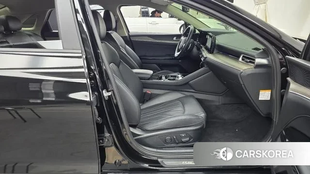 Kia K5 Hybrid 3rd Generation 2022 Черный из Кореи, фото 2