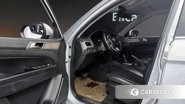 Ssangyong Rexton Sports 2018 Серебряный из Кореи, фото 2