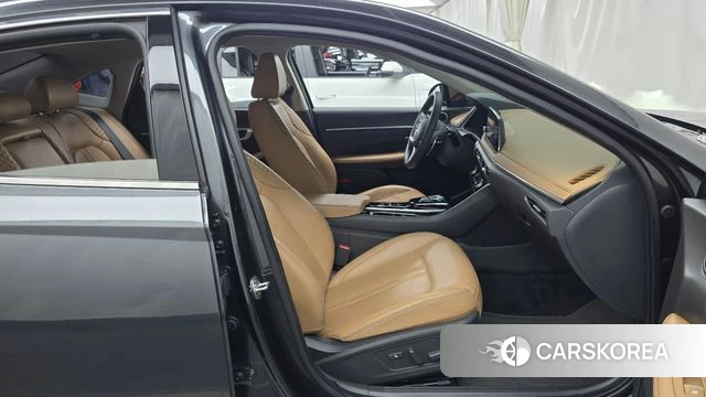 Hyundai Sonata (DN8) 2020 Серый из Кореи, фото 2