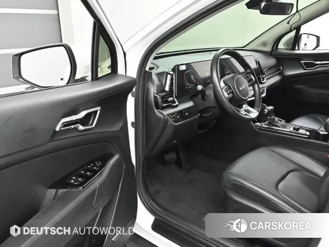 Kia Sportage 5th Generation 2021 Белый из Кореи, фото 2