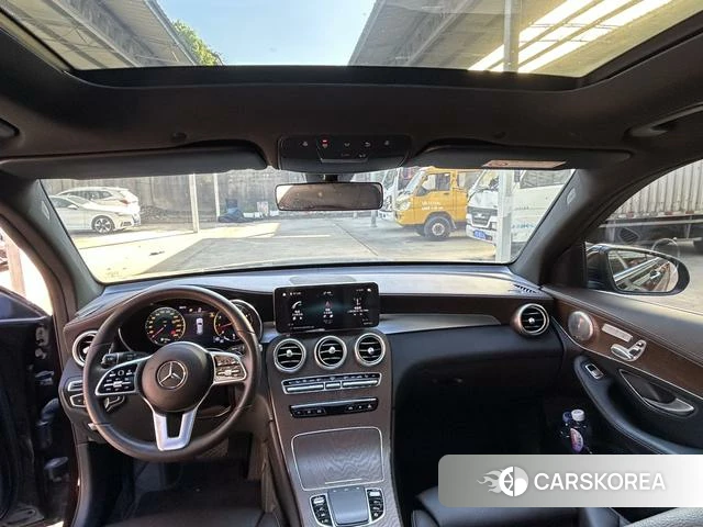 Mercedes-Benz GLC 2022 Черный из Китая, фото 2
