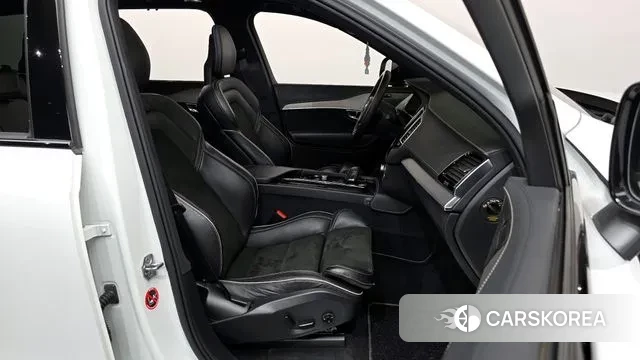 Volvo XC90 second Generation 2021 Белый из Кореи, фото 2