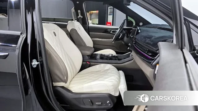 Kia The New Carnival 4th Generation 2024 Черный из Кореи, фото 2