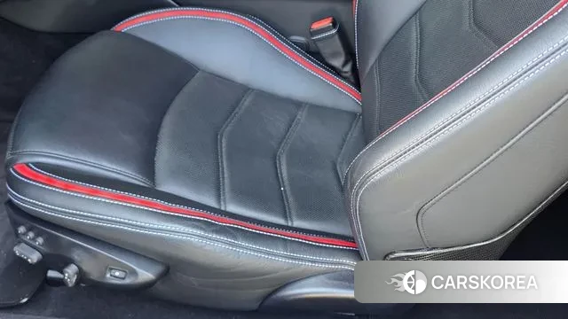 Maserati GranTurismo 2019 Белый из Кореи, фото 2