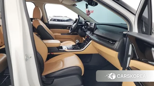 Kia Carnival 4th generation 2023 Белый из Кореи, фото 2