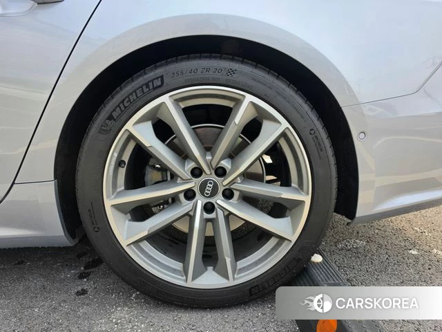 Audi A7 (4K) 2021 Серебряный из Кореи, фото 2