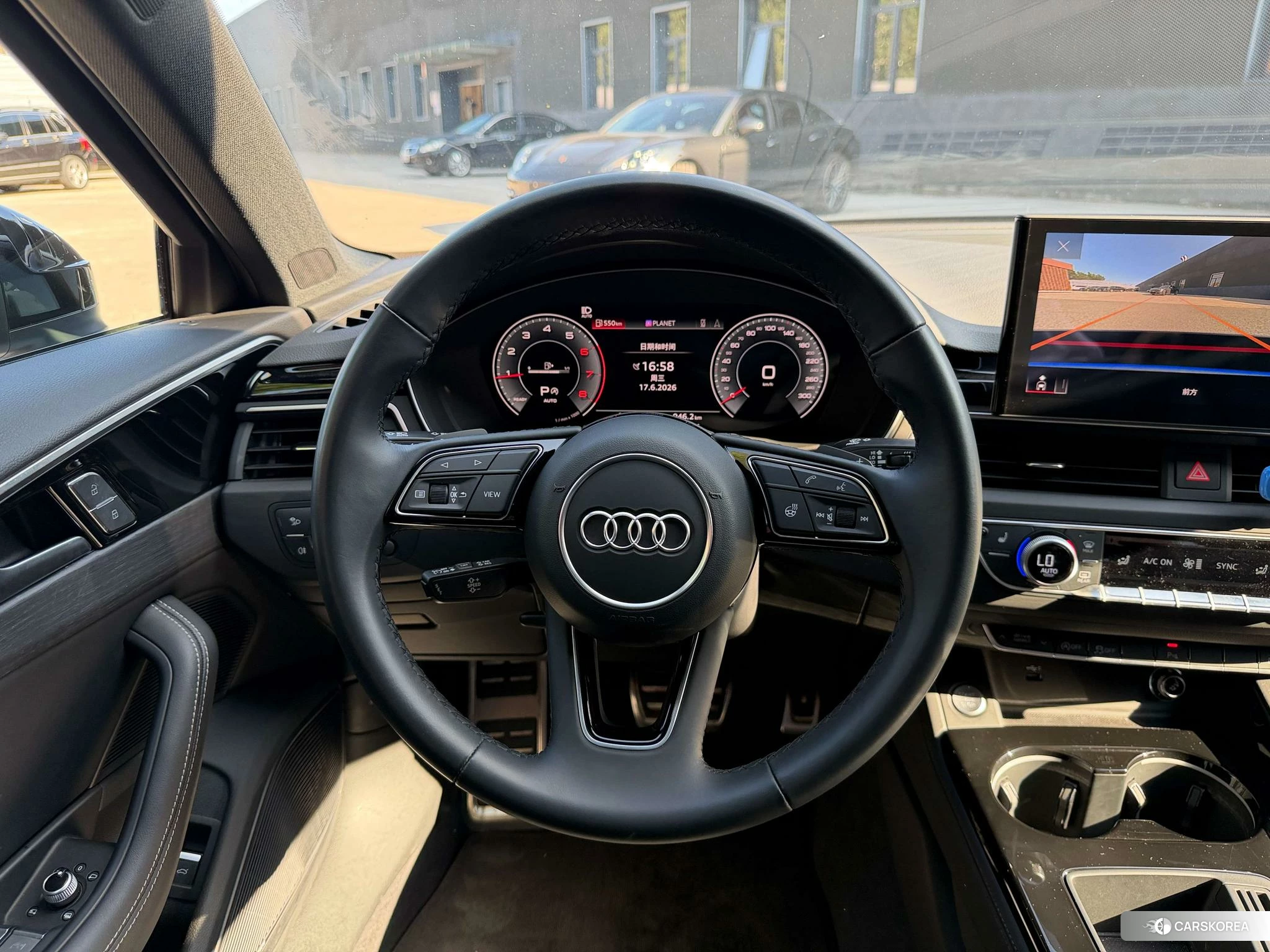 Audi A4L 2023 Белый из Китая, фото 2
