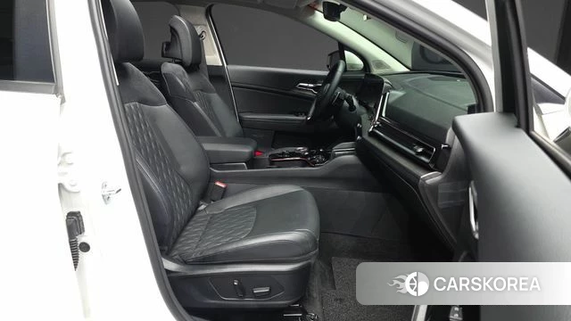 Kia Sportage 5th Generation 2021 Белый из Кореи, фото 2